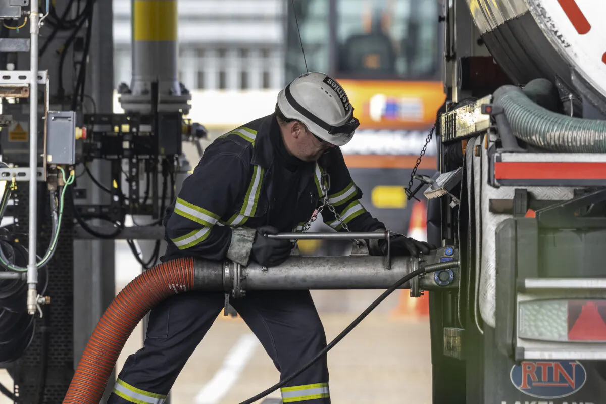 A driver fills a fuel tanker at the BP Plc fuel terminal in Hemel Hempstead, UK, on Oct. 4, 2021. (Dan Kitwood/Getty Images)