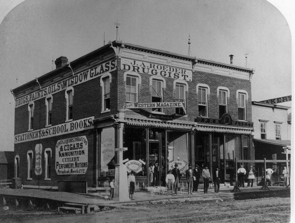 NextImg:Book Review: ‘The Time Has Come’: A Fateful Encounter in a Drugstore