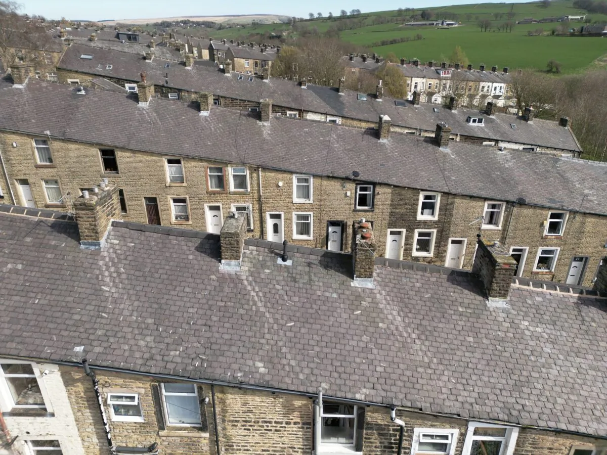 An aerial view of terraced homes in Colne, England, on April 4, 2023. (Christopher Furlong/Getty Images)