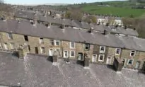 UK Housing Market Sees ‘Signs of a Recovery’ After 7 Consecutive Falls