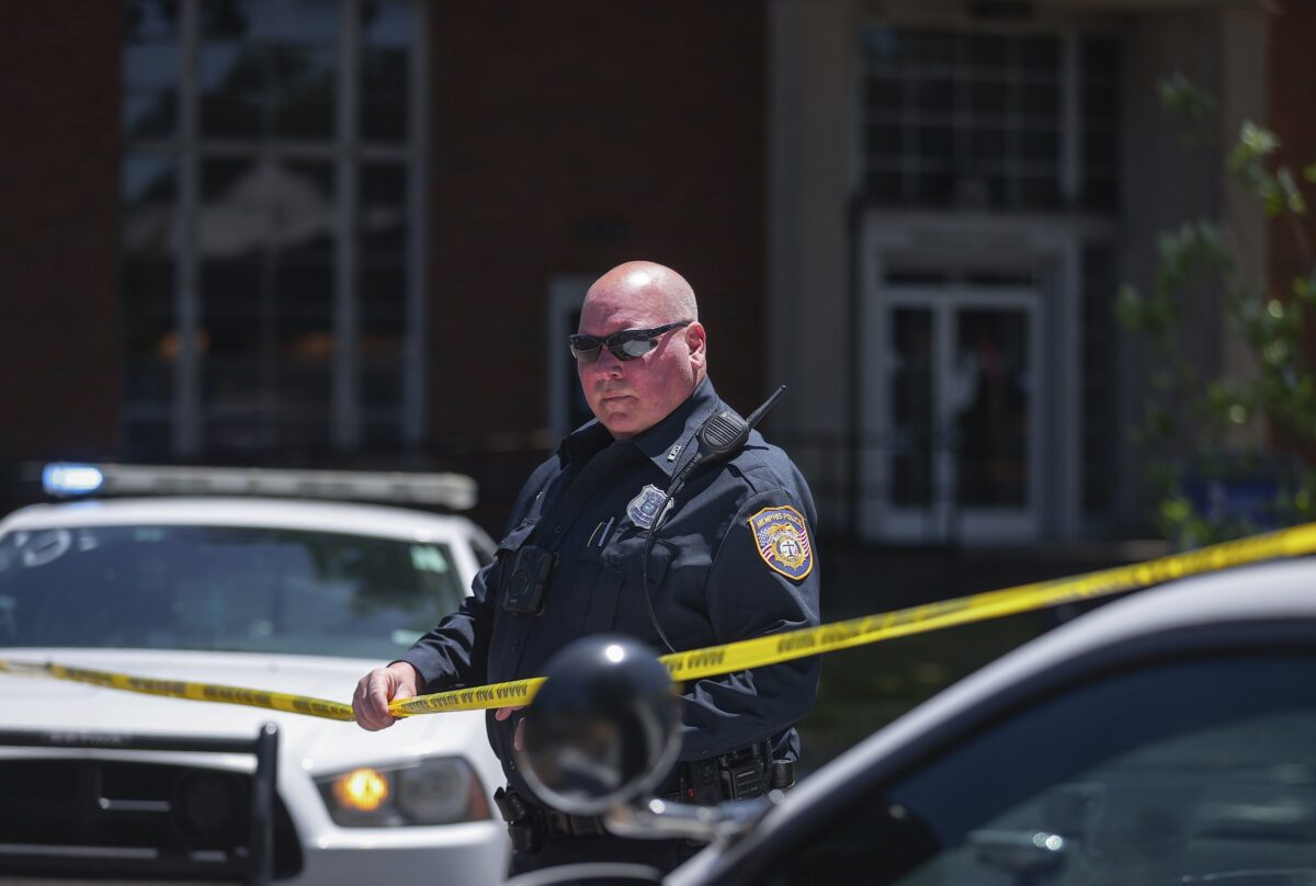 NextImg:Shot Fired at Memphis TV Station; Suspect in Custody