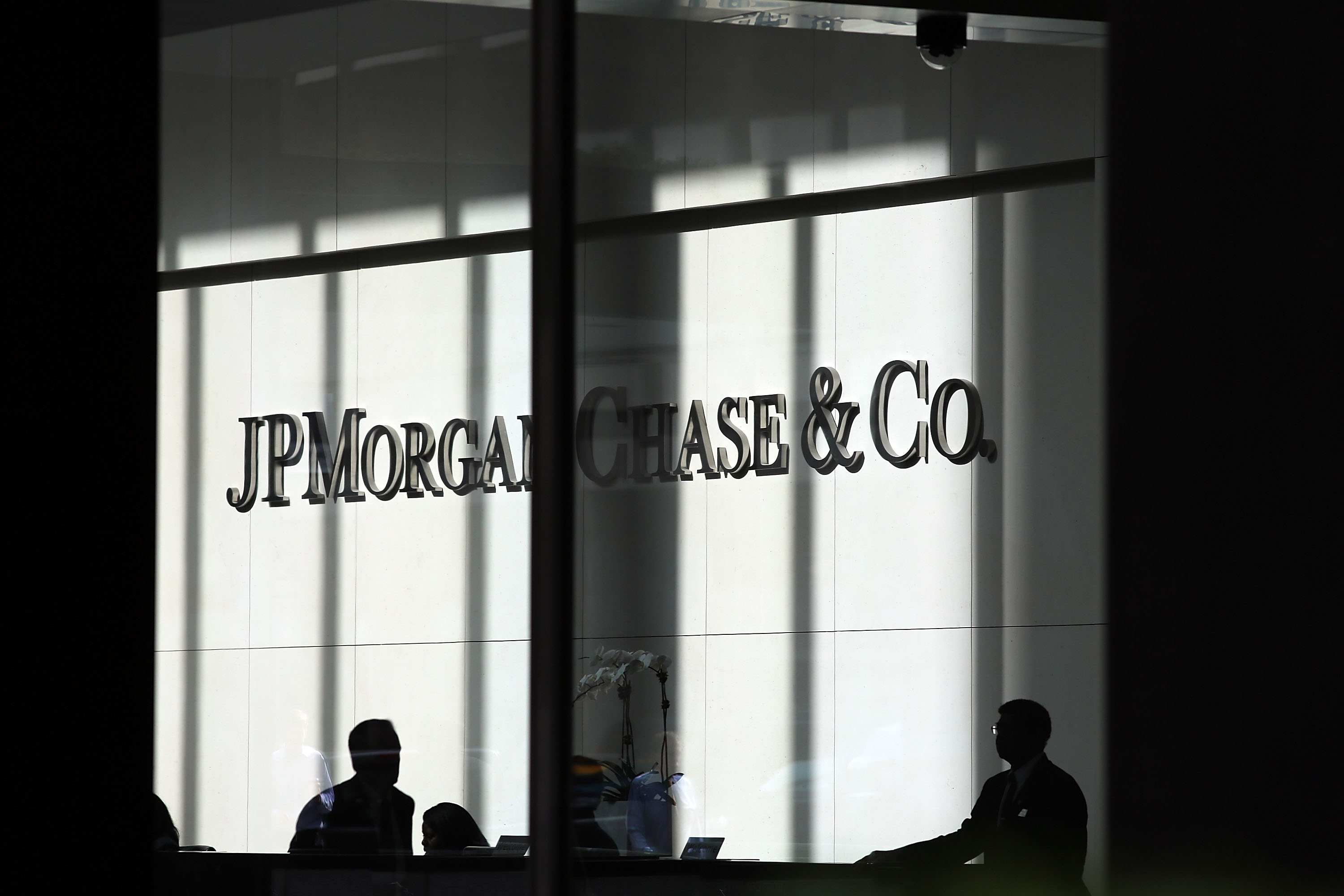 JPMorgan Chase Defeats Shareholder Proposal to Investigate Allegations of Political, Religious Discrimination - Vimarsana News