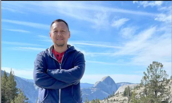 Chinese Entrepreneur Flees China, Sees No Hope for Chinese Economic Recovery