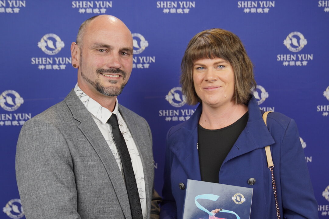 Chris Clarke and Prudence Clarke enjoyed Shen Yun Performing Arts at the Canberra Theatre in Canberra, Australia, on May 2, 2023. (NTD)