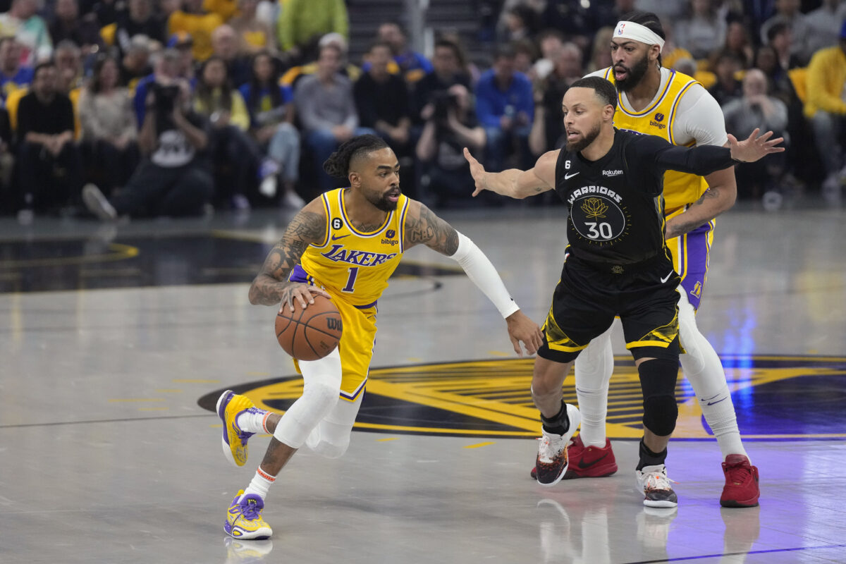 NextImg:Lakers Squander Lead, Still Top Warriors in Game 1