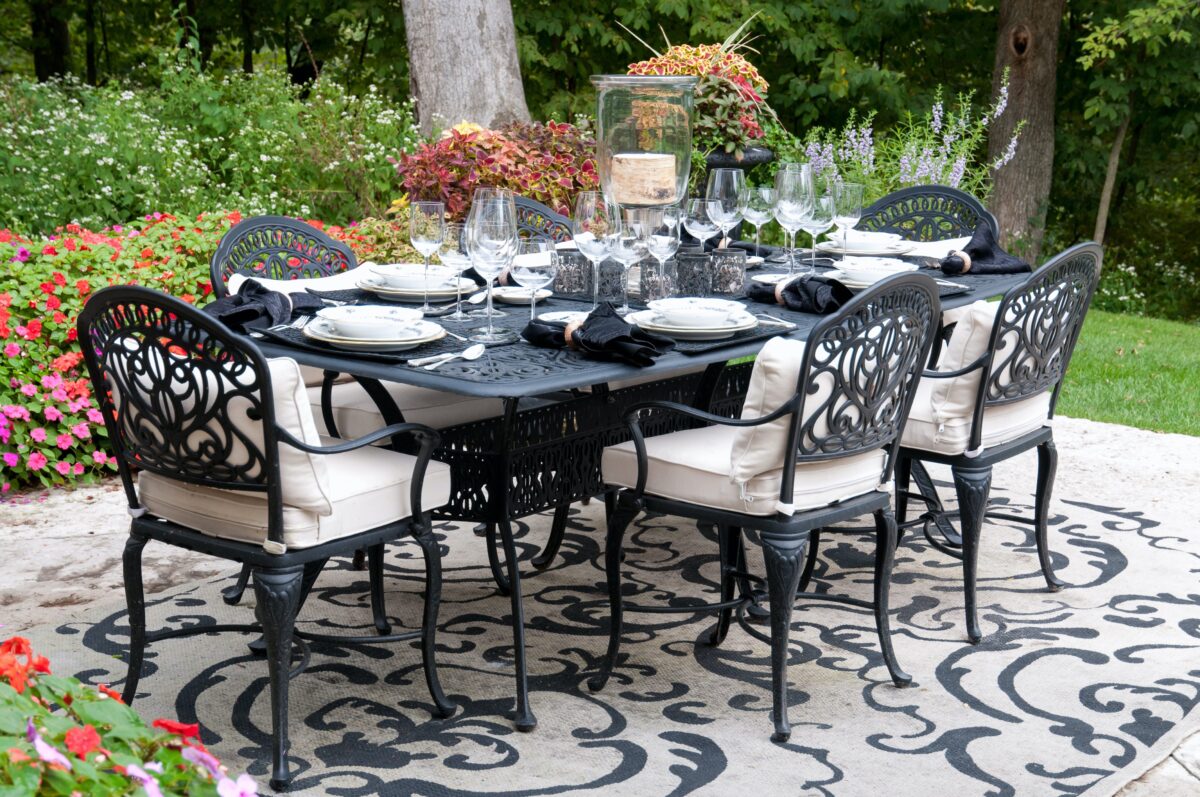 NextImg:How to Clean an Outdoor Rug to Remove Mildew, Dirt and Stains