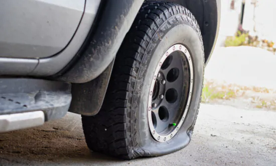 Emissions Standards Lead to More Motorists Being Stranded as Manufacturers Omit Spare Wheels