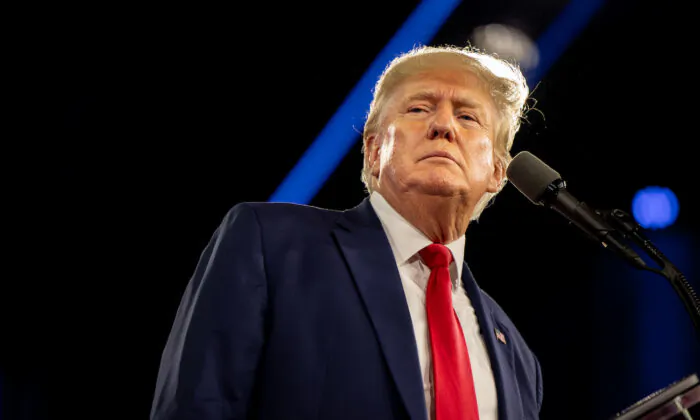 Former U.S. President Donald Trump speaks at the Hilton Anatole in Dallas, Texas, on Aug. 6, 2022. (Brandon Bell/Getty Images)
