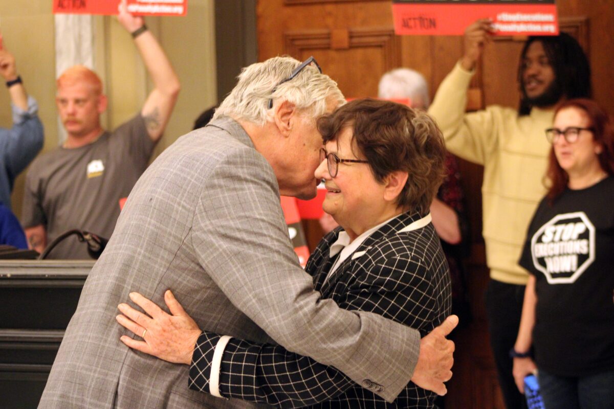 NextImg:Oklahoma Lawmakers, Activists Call on Governor to Sign Reprieve of Death Row Inmate