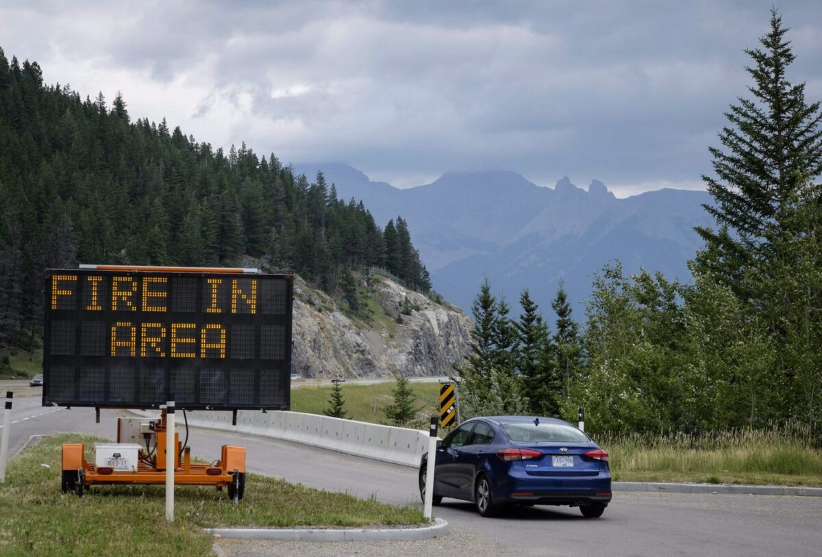 NextImg:Wildfire Destroys Homes, Police Station in Community in Northern Alberta