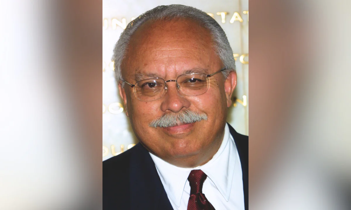 Reporter Tony Valdez attends the Los Angeles County Commission on Human Relations' John Anson Ford Awards ceremony at the Dorothy Chandler Pavillion in Los Angeles, on Oct. 16, 2003. (Frederick M. Brown/Getty Images)
