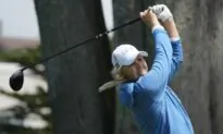 Sweden, Australia, Thailand Advance at International Crown