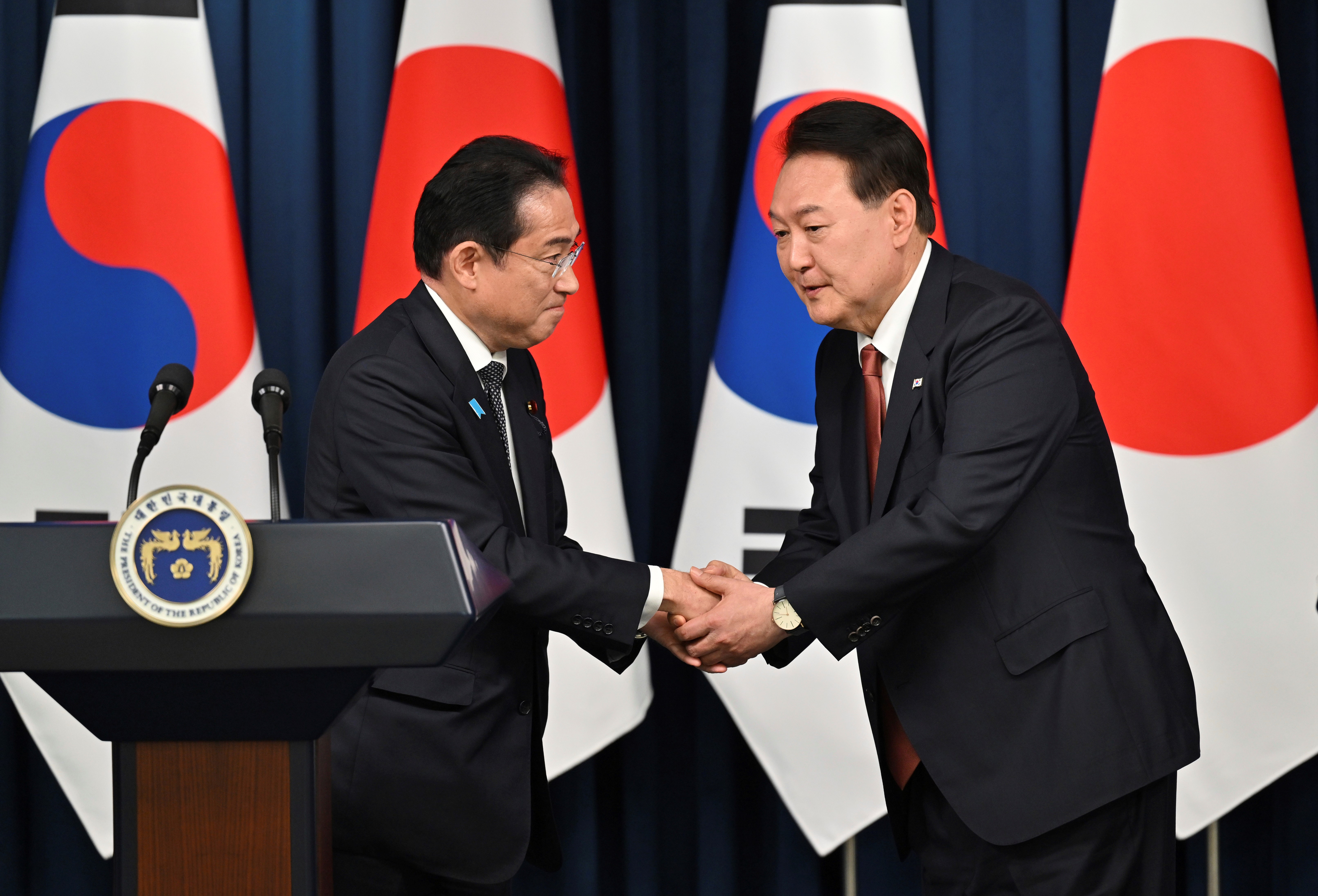 Japan Leader Expresses Sympathy for Korean Colonial Victims - Vimarsana News