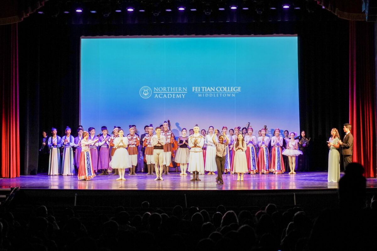 NextImg:Classical Performances Delight Paramount Theatre Audience in Middletown