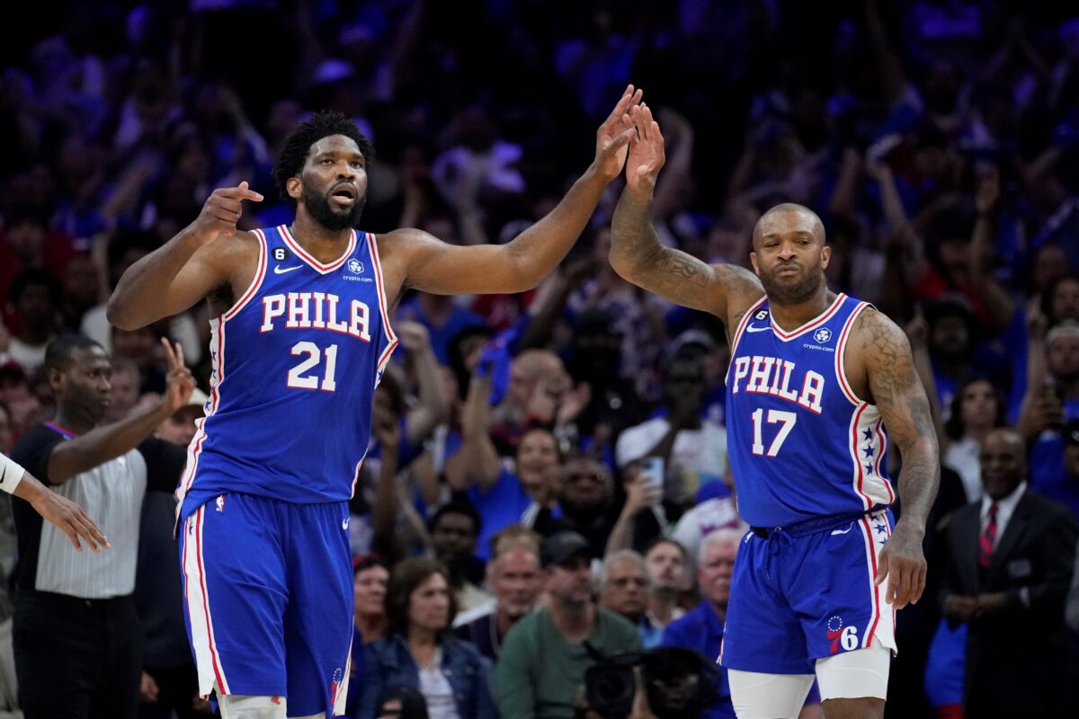 NextImg:Harden Makes Winning 3 in Overtime, 76ers Tie Series With Celtics