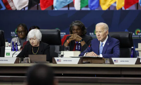 Yellen Revises Default Date to June 5, Easing Pressure on Debt Ceiling Negotiations