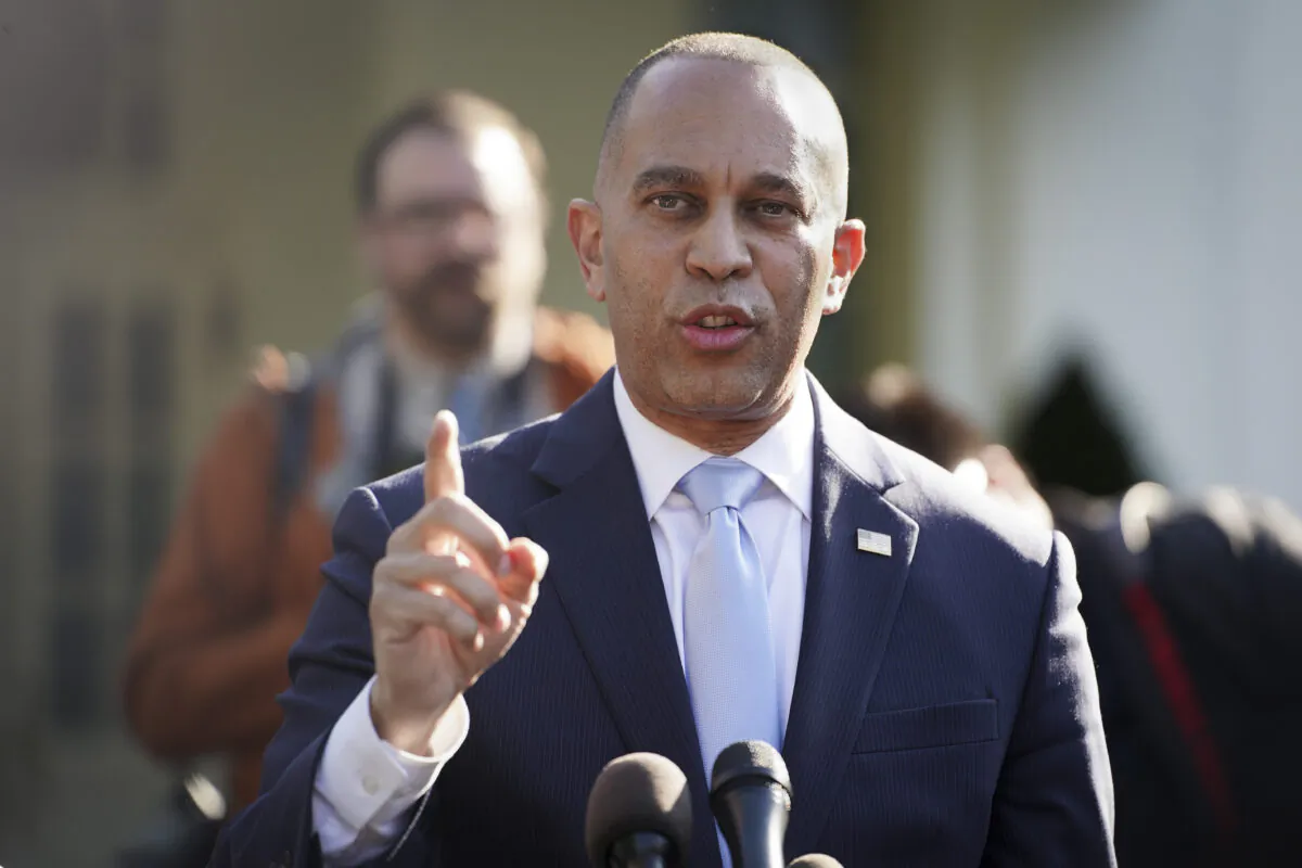 House Minority Leader Hakeem Jeffries (D-N.Y.) speaks to the press after meeting President Joe Biden and other leaders at the White House in Washington on May 9, 2023. (Madalina Vasiliu/The Epoch Times)
