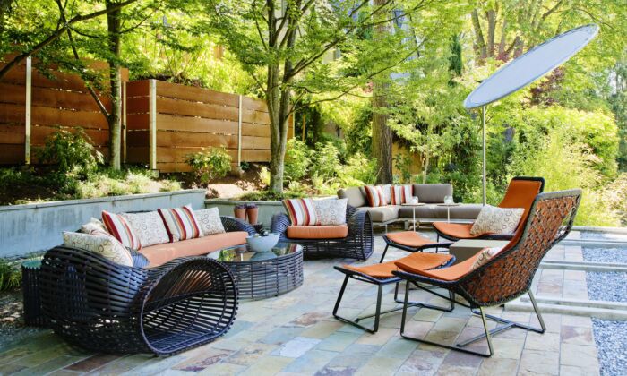 8 Tips for Choosing the Best Patio Furniture for Your Outdoor Space