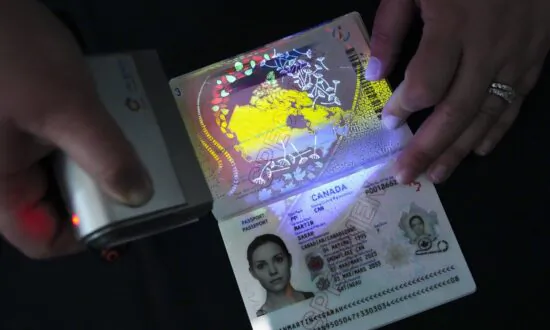 Canadians Can Apply to Renew Their Passports Online Beginning This Fall
