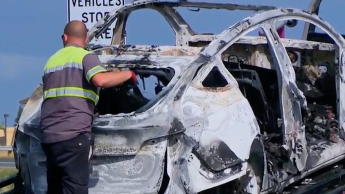 NextImg:California Man 'Lucky to Be Alive' After Tesla Caught Fire on Highway