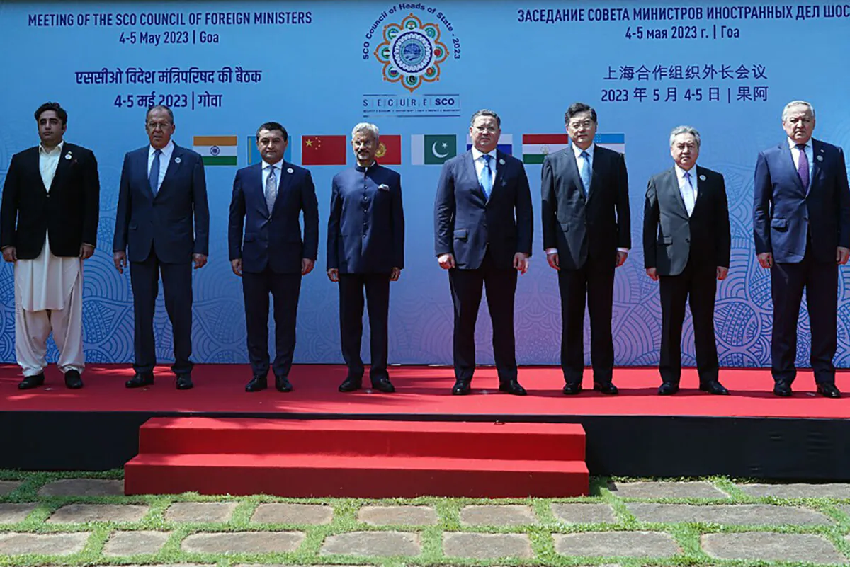 (L-R) Pakistan Foreign Minister Bilawal Bhutto Zardari, Russian Foreign Minister Sergey Lavrov, Uzbekistan Foreign Minister Bakhtiyor Saidov, Indian Foreign Minister Subrahmanyam Jaishankar, Kazakhstan Foreign Minister Murat Nurtleu, Chinese Foreign Minister Qin Gang, Kyrgyzstan Foreign Minister Jeenbek Kulubaev, and Tajikistan Foreign Minister Sirojiddin Aslov posing on the sidelines of the Shanghai Cooperation Organization (SCO) Council of Foreign Ministers' meeting in Benaulim, India, on May 5, 2023. (Indian Ministry of External Affairs/AFP via Getty Images)