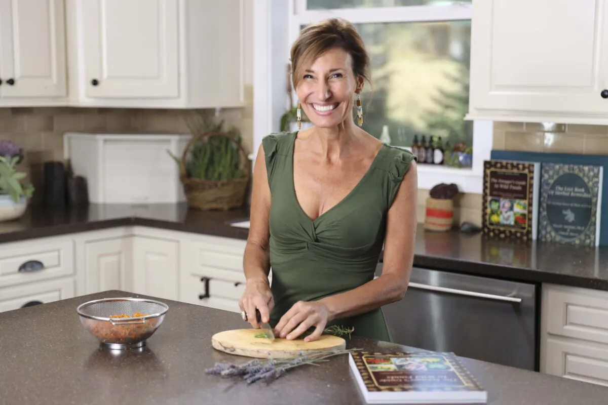 Nicole Apelian is an herbalist, author, and wilderness skills expert, who took control of her own health and wellness to conquer a debilitating MS diagnosis. (Courtesy of Nicole Apelian)