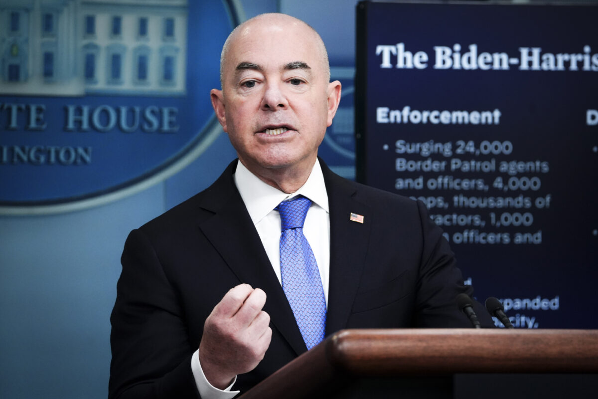 House GOP Demands Information From Homeland Security Chief on Chinese Tech Used at US Ports