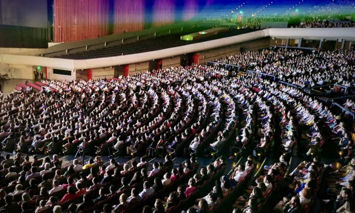 The audience at Shen Yun Performing Arts' evening show at Auditorio Nacional, in Mexico, on May 6, 2023. (The Epoch Times)
