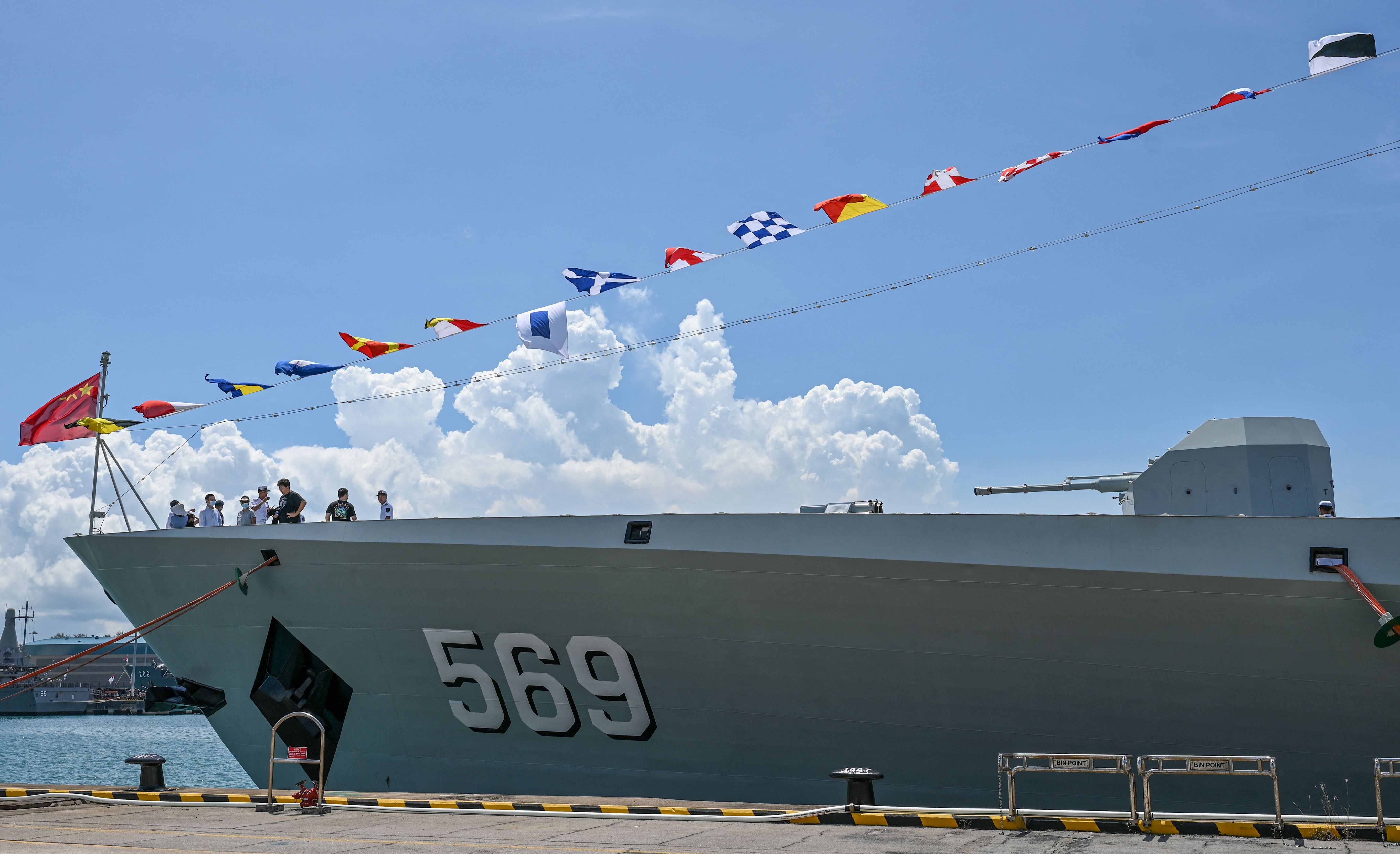 Pakistan Inducts 2 China-Made Warships - Vimarsana News