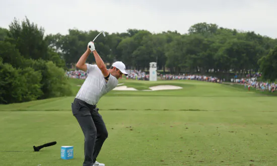 Scheffler, Fellow Texan Palmer Among 2nd-Round Leaders at Byron Nelson