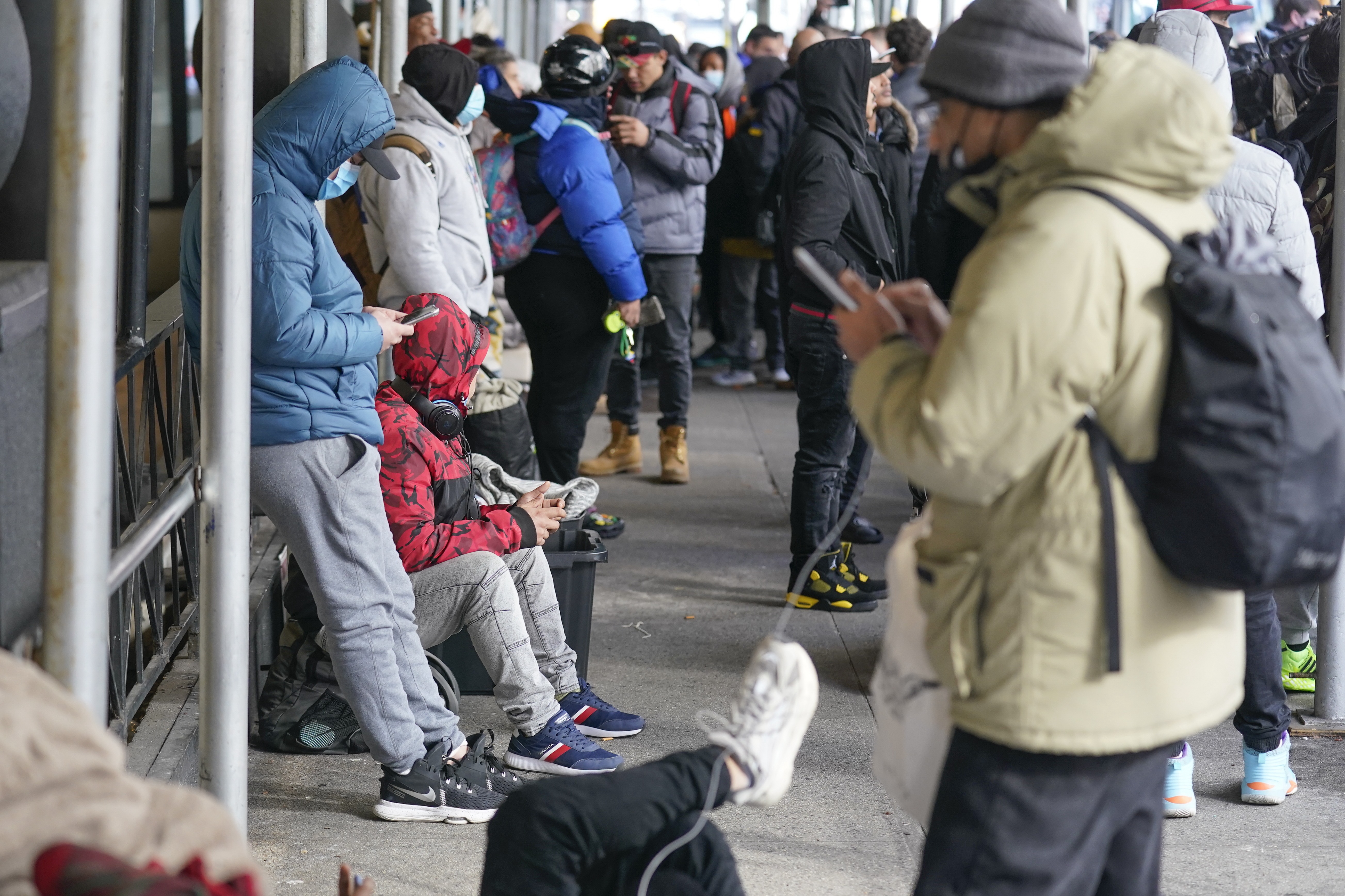 NYC Converts Hotels to Shelters to Accommodate Expected Influx of Illegal Immigrants - Vimarsana News