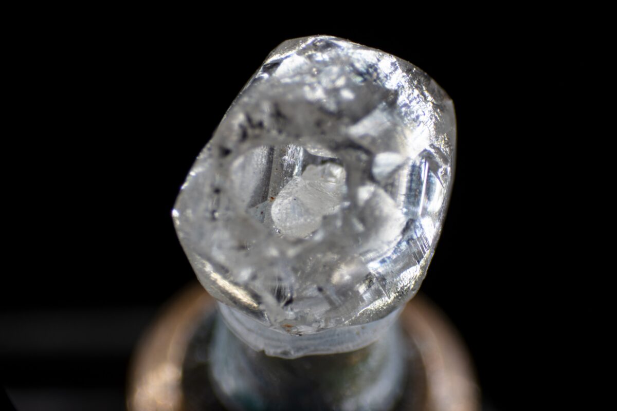 Unbelievably Rare Diamond Within A Diamond Specimen Dubbed Beating unbelievably-rare-diamond-within-a-diamond-specimen-dubbed-beating