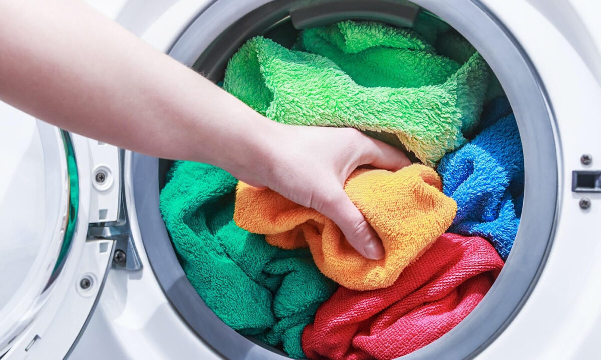 NextImg:The Shocking Truth: Unwashed Towels Rival Toilets in Bacteria Counts After Just Three Days