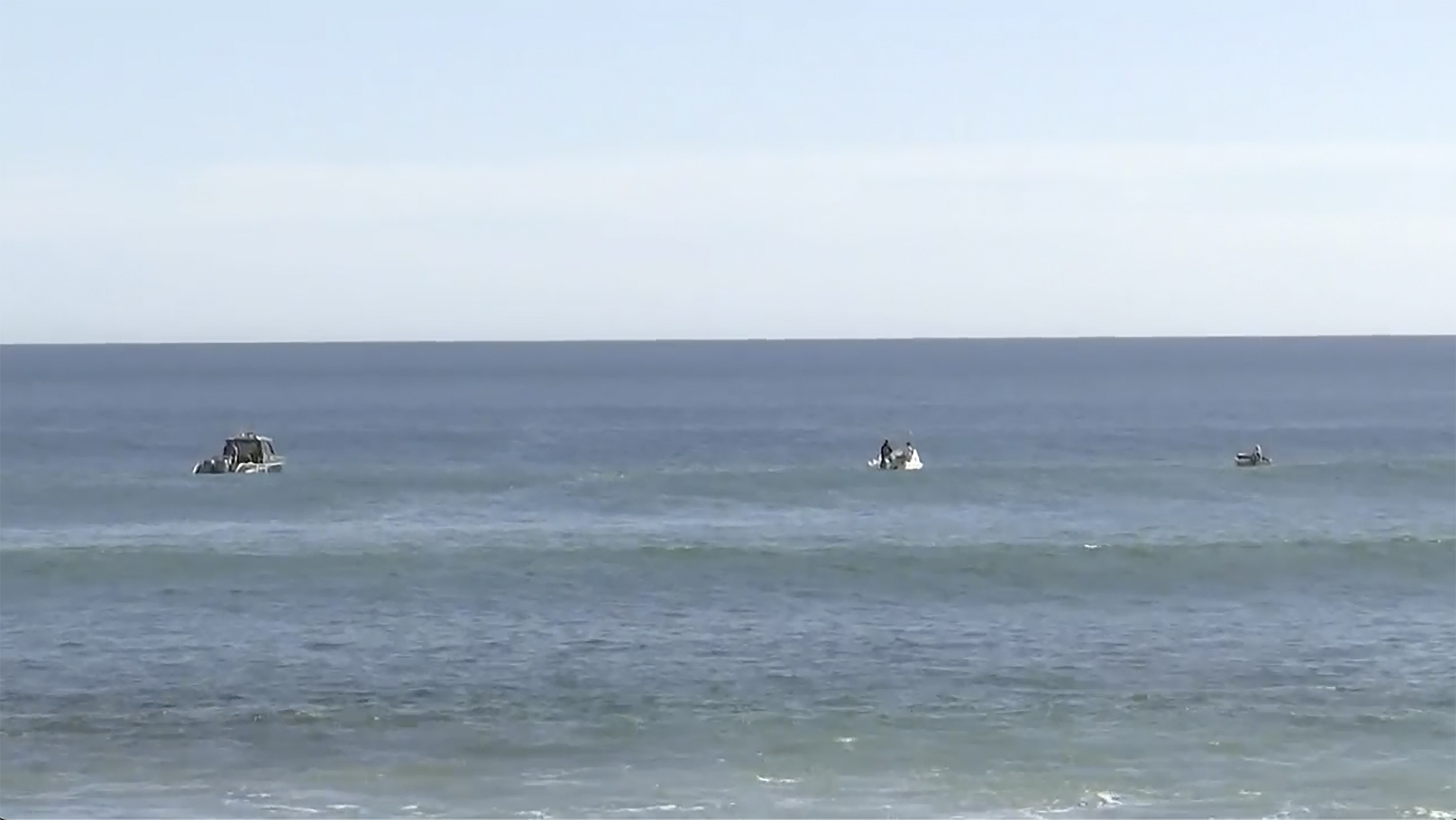 Pieces That May Be From Wetsuit, Surfboard Found After Surfer Attacked by Shark Off South Australia - Vimarsana News