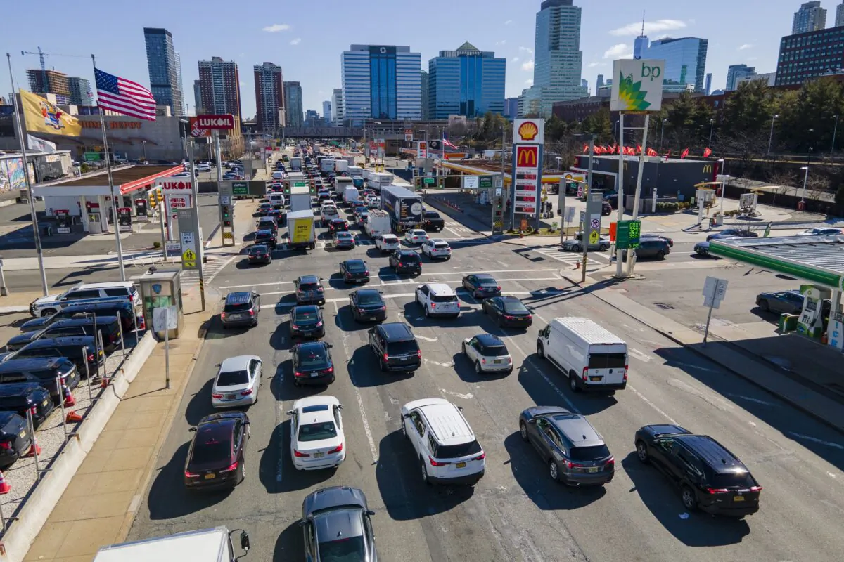 People wait to drive through the Holland Tunnel into New York during morning rush hour traffic in Jersey City, N.J., on March 8, 2023. (Ted Shaffrey/AP Photo)