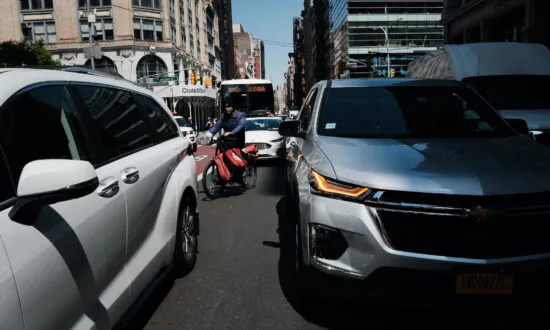 High Car Prices Result in Americans Holding Onto Aging Vehicles