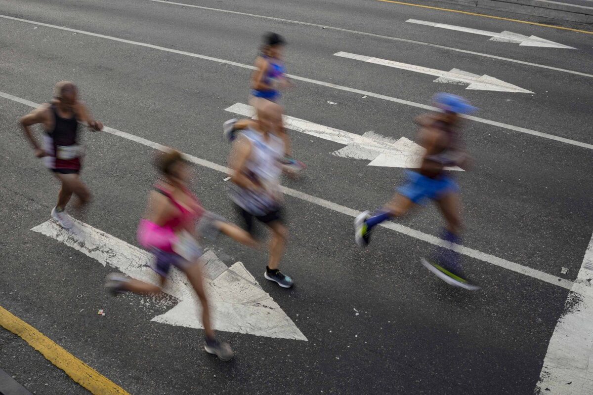 NextImg:Toronto Marathon Founder Apologizes to Runners for Poor Race Experience