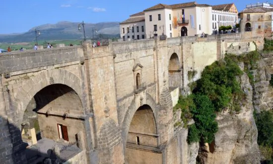 Gorge-Ous Ronda: Quintessentially Spanish