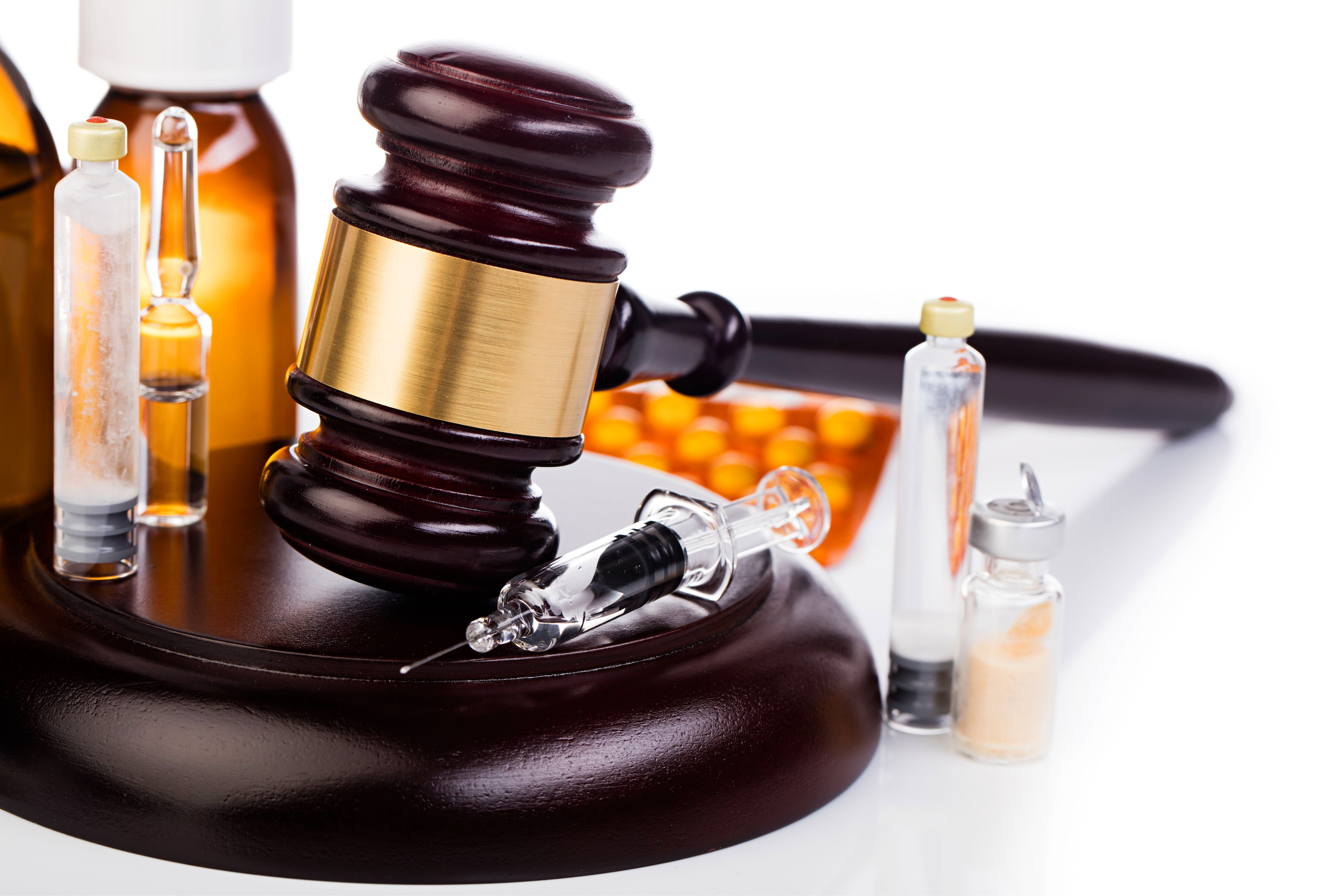 Will Lawsuits Bring an End to COVID Vaccines? - Vimarsana News