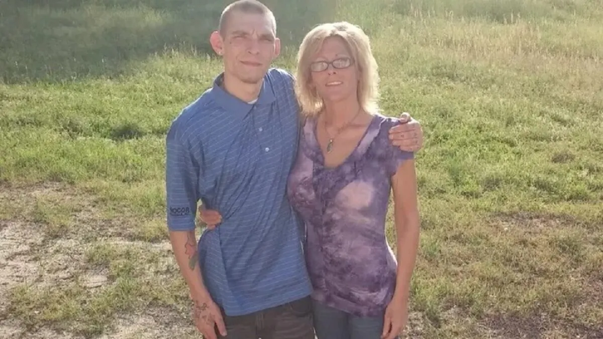 Matthew Davis (L) and Leigh Anne. (GoFundMe)