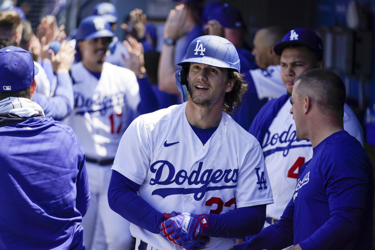 Outman Hits Grand Slam to Propel Dodgers to 7–3 Victory Over Twins