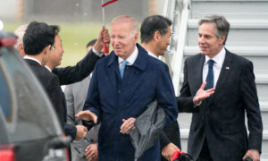 Biden in Japan for G-7 Meeting Amid US Debt Crisis.