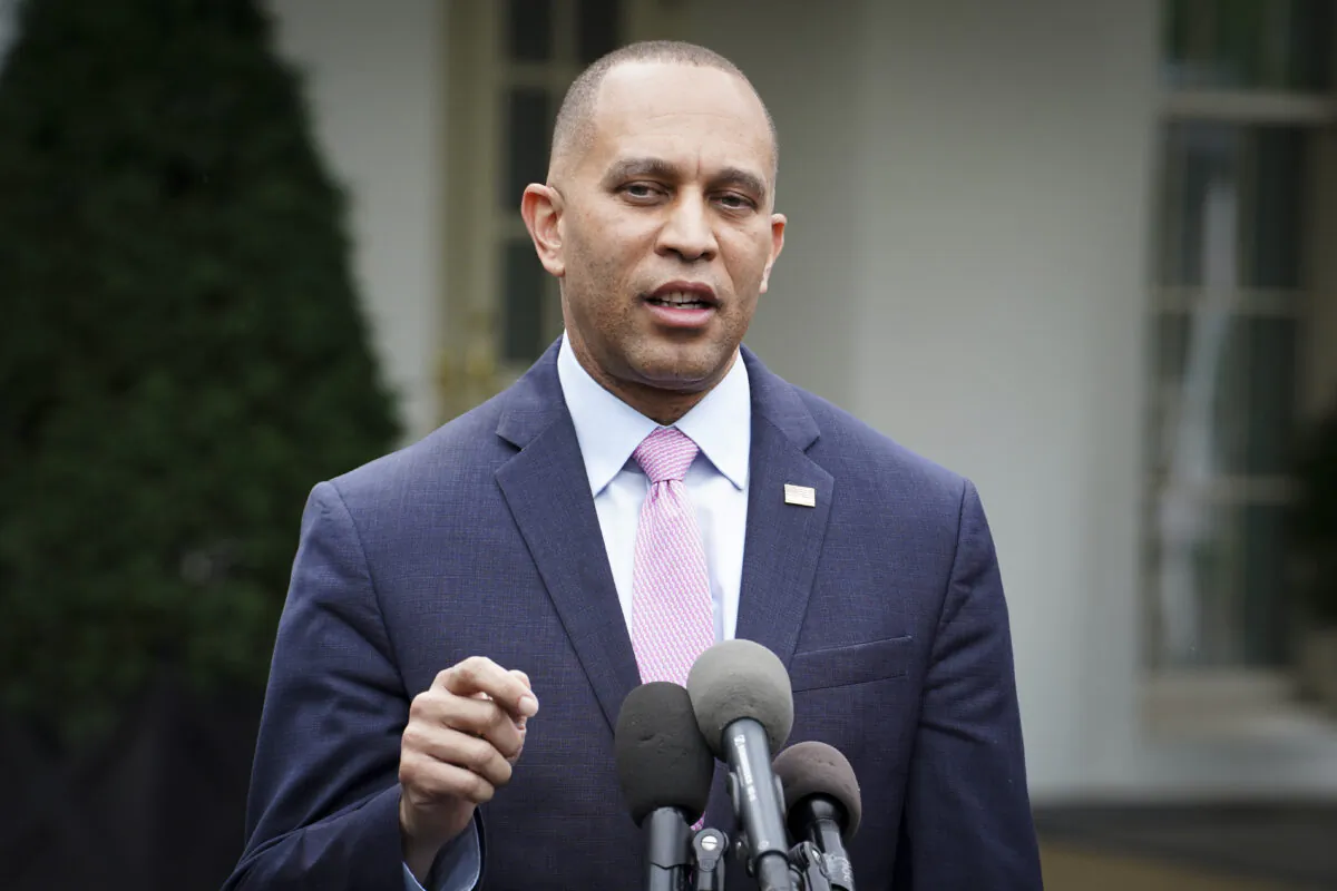 House Minority Leader Hakeem Jeffries (D-N.Y.) speaks to the press after meeting President Joe Biden and other leaders at the White House in Washington on May 16, 2023. (Madalina Vasiliu/The Epoch Times)