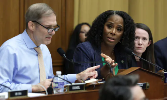 Effects of Biden Administration’s Dominion Over Big Tech’s Suppression of Free Speech ‘Were Devestating’; House Subcomittee Report