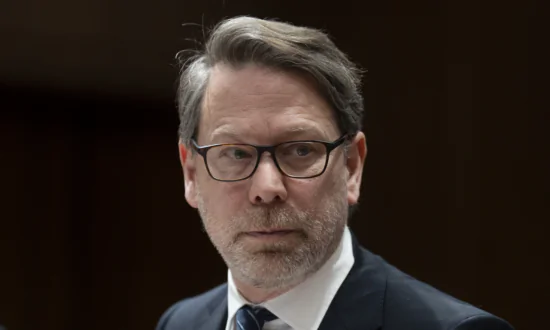 Electronic Voting Data to Be Stored in Canada, Elections Canada Chief Says