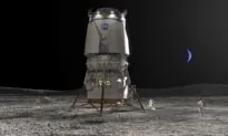 NASA Picks Bezos’s Blue Origin to Build Lunar Landers for Moonwalkers