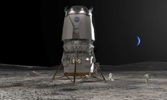 NASA Picks Bezos’s Blue Origin to Build Lunar Landers for Moonwalkers