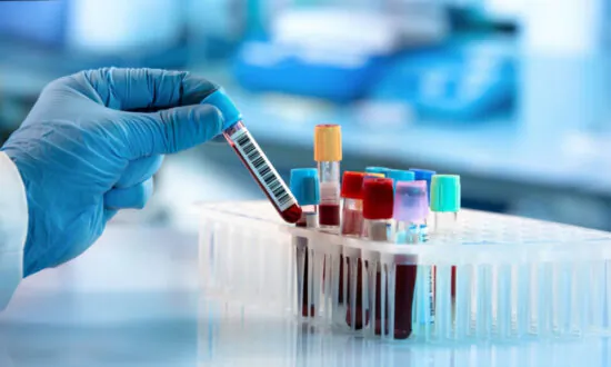 Book Review: ‘Bloody Blood Groups!’: Blood Types and Groups From A to Z