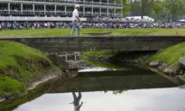 Scheffler Tied for Lead in PGA as Oak Hill Delivers a New Challenge
