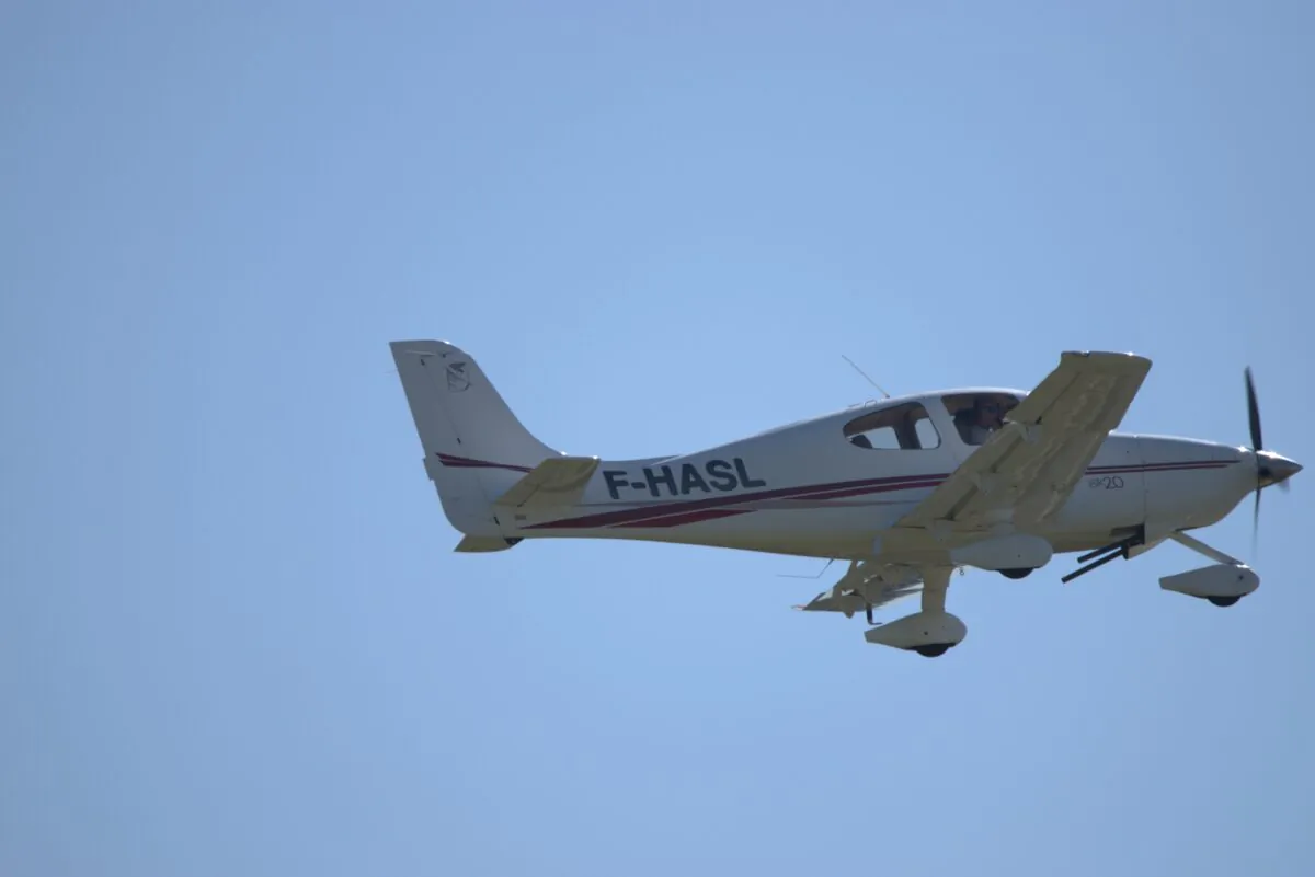 File photo of a Cirrus SR 20 aircraft. (Robert Buchel/Shutterstock)